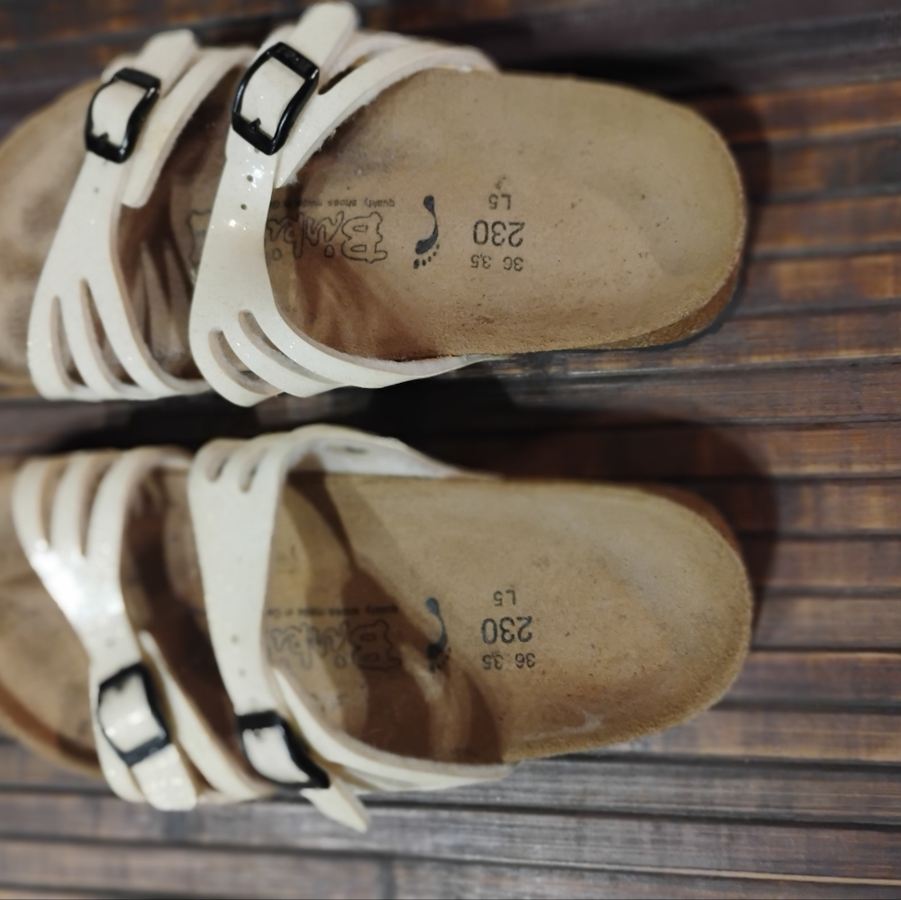 Glittery Off White Birk's